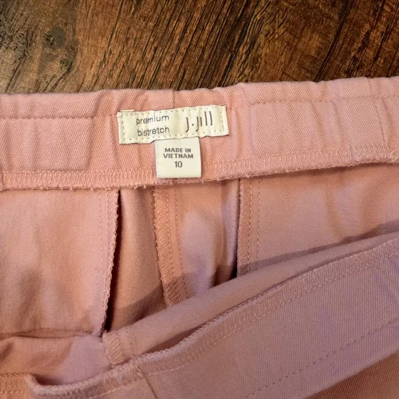 J. Jill Pink Pull on Pants Size 10 Premium bistretch Crop Length - Picture 3 of 11